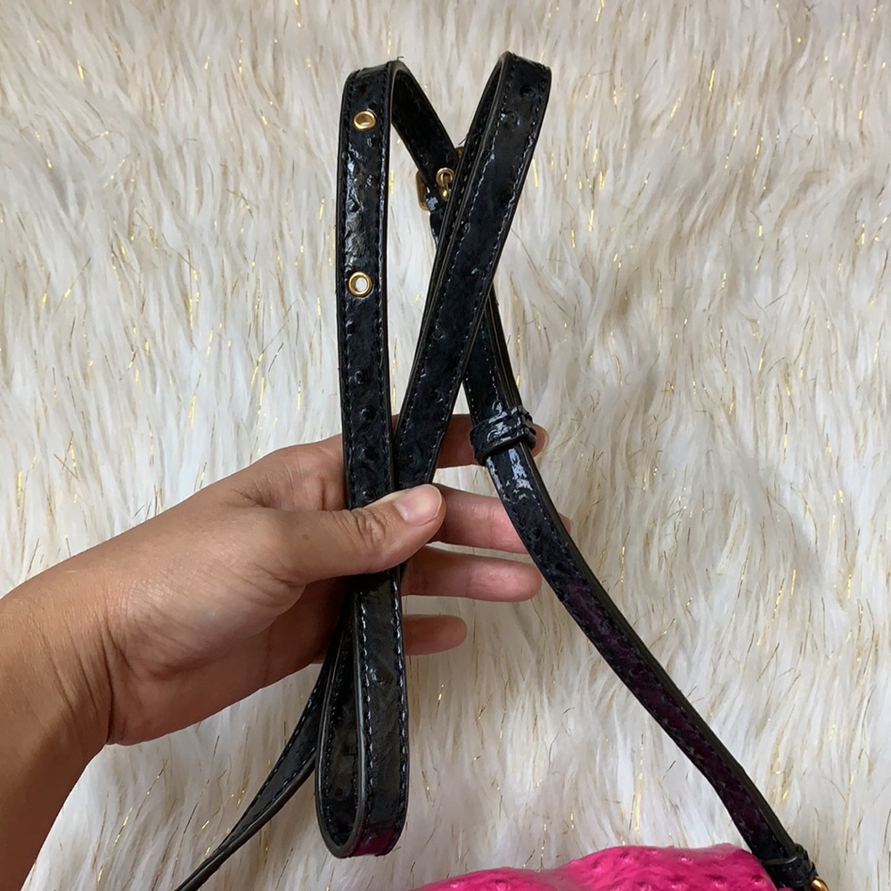 Marc Jacobs Pop Pink Ostrich pattern Crossbody bag - Picture 15 of 17